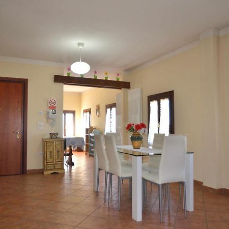 Elegante Ed Economico Appartamento A Camposampiero Exterior foto